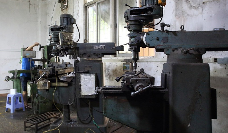 臺(tái)灣精密銑床